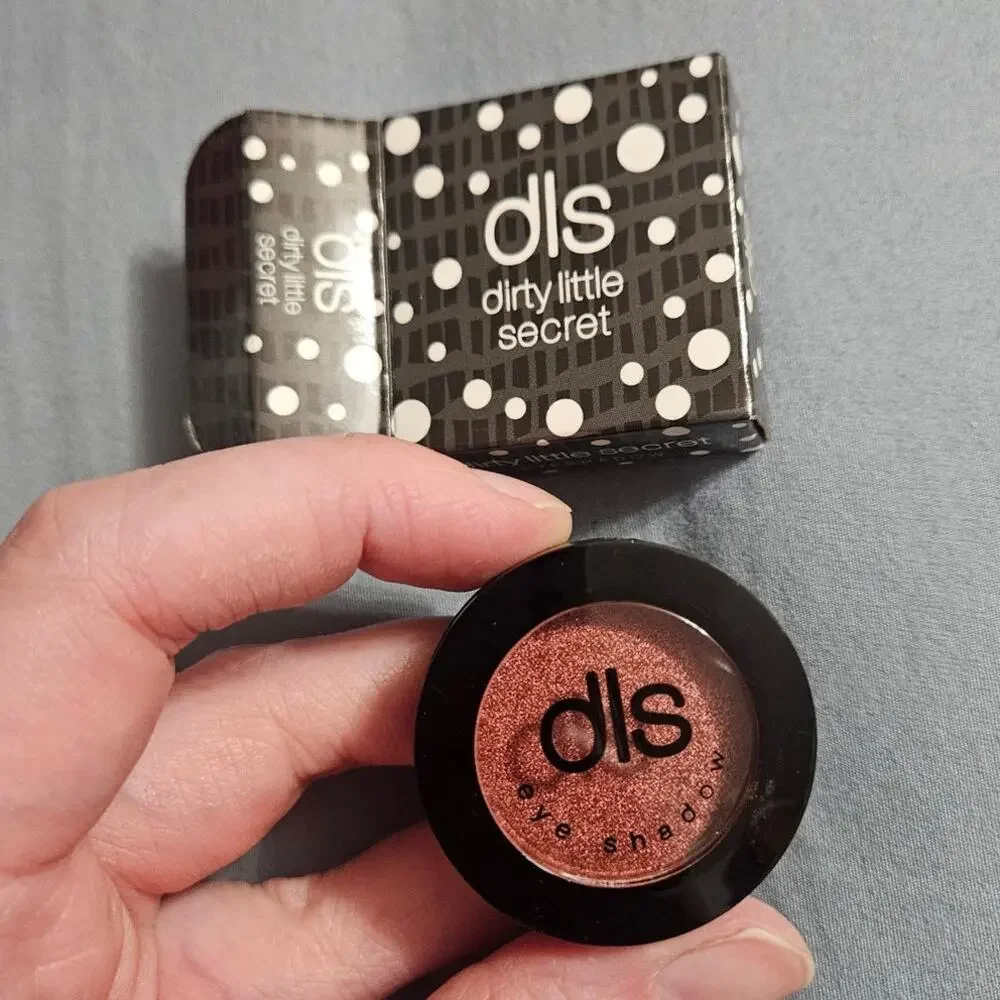 DLS Dirty Little Secret Eyeshadow Sangria
